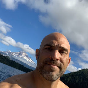 Meet your Posher, Josh